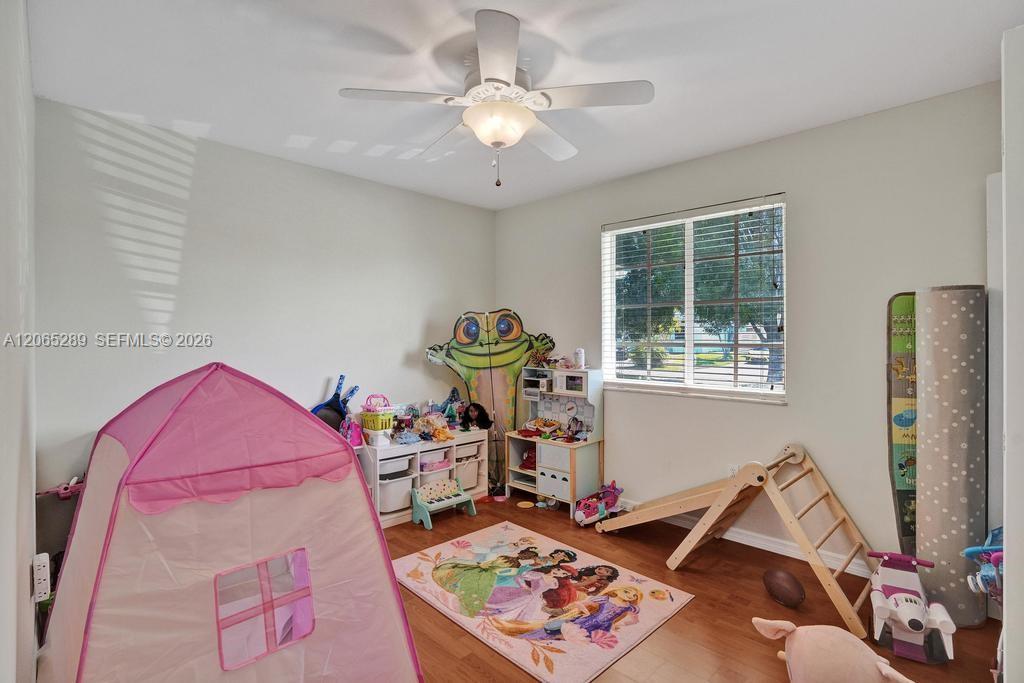 19030 SW 89th Ct