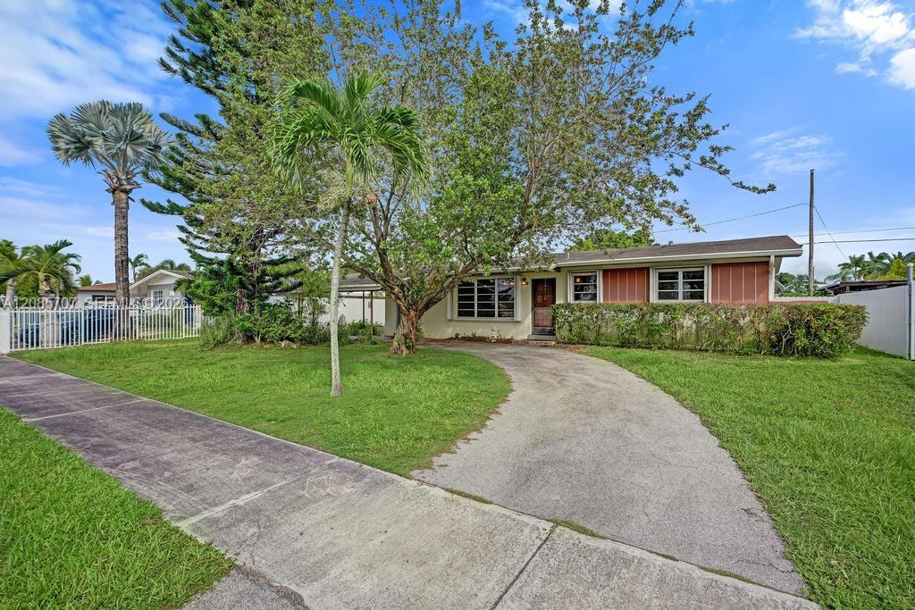 19731 Gulfstream Rd Cutler Bay Fl Us 33157 Efda97a381f8b7f03cf5ab77a188d737