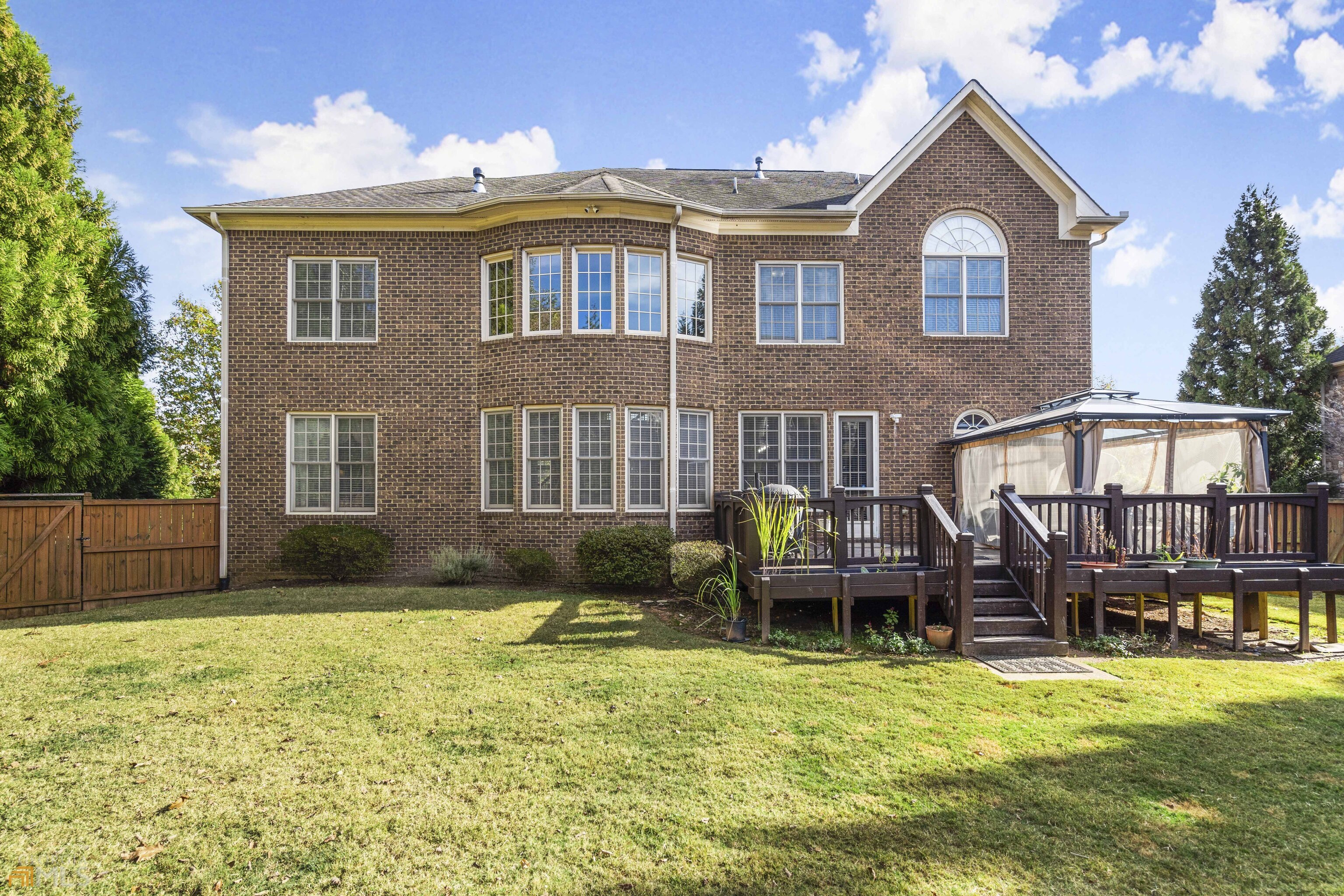 1525 Glenhaven Way
