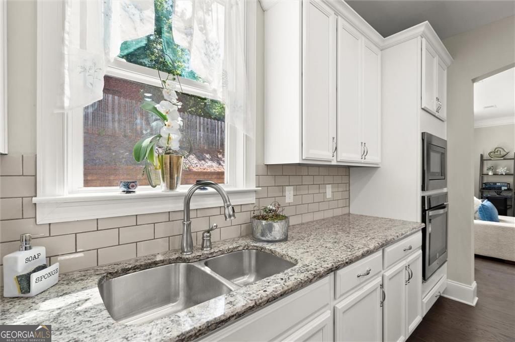 1620 Brook Ivy Drive