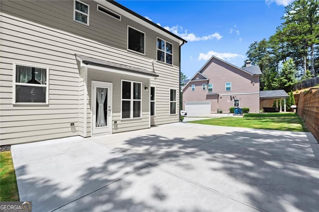 1620 Brook Ivy Drive