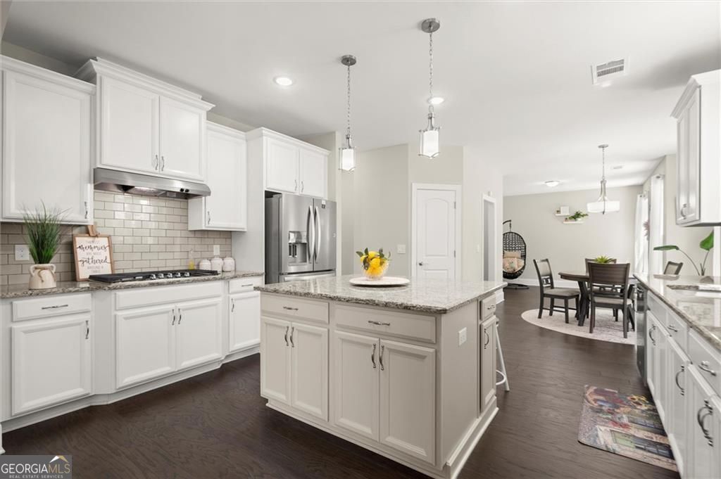 1620 Brook Ivy Drive