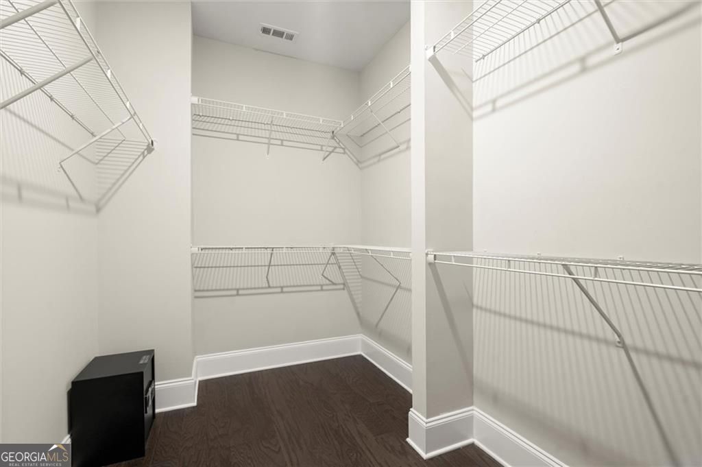 1620 Brook Ivy Drive