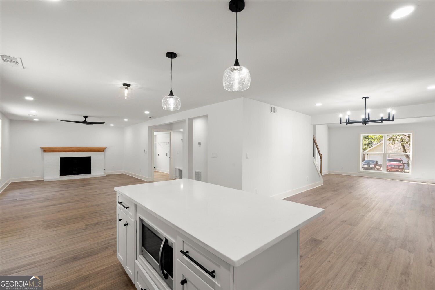 2601 Garland Way