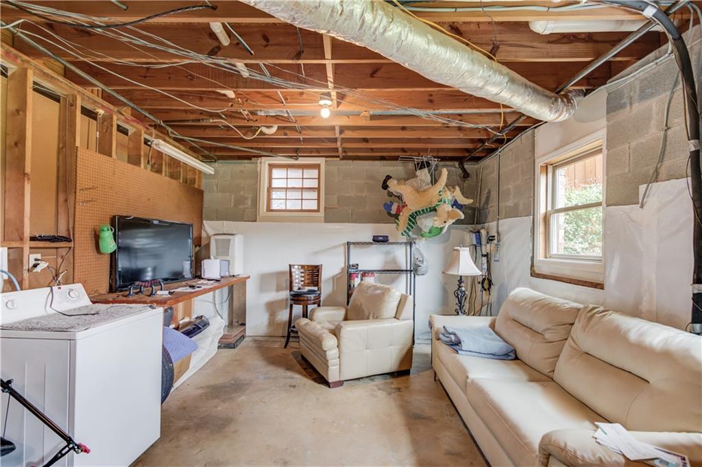 710 HAMBRICK Drive SW