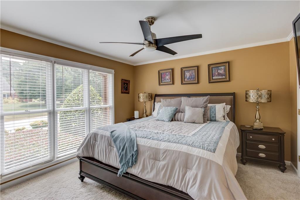 710 HAMBRICK Drive SW