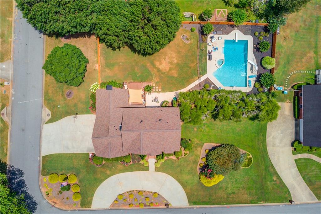 710 HAMBRICK Drive SW