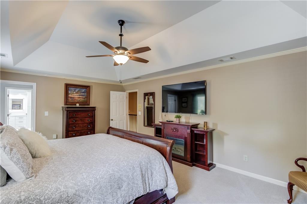 710 HAMBRICK Drive SW