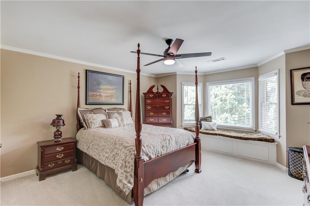 710 HAMBRICK Drive SW