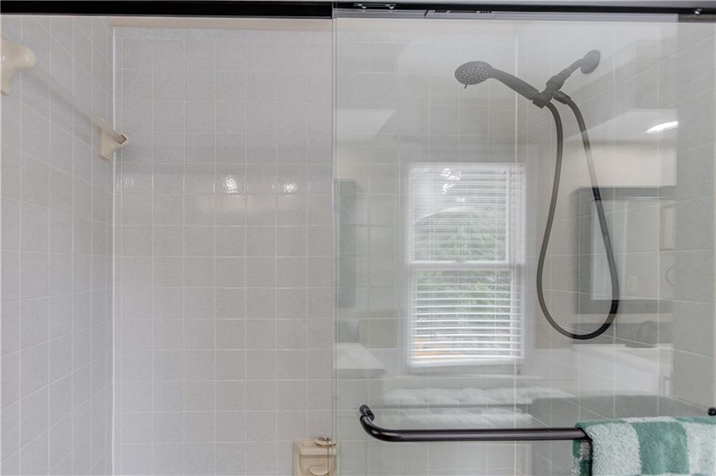 710 HAMBRICK Drive SW