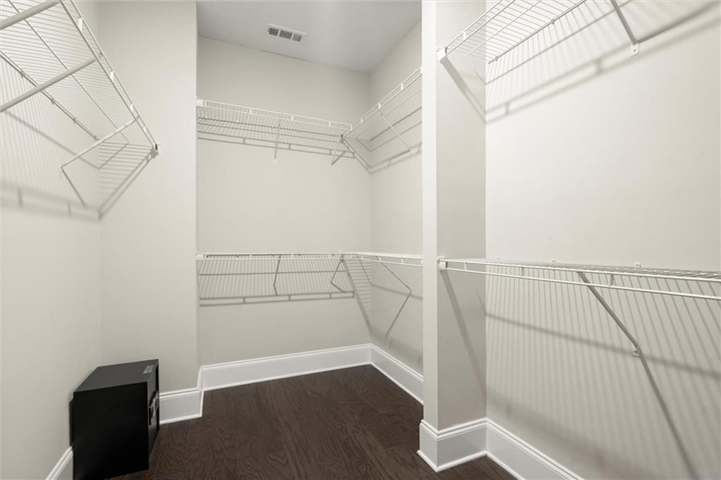 1620 Brook Ivy Drive