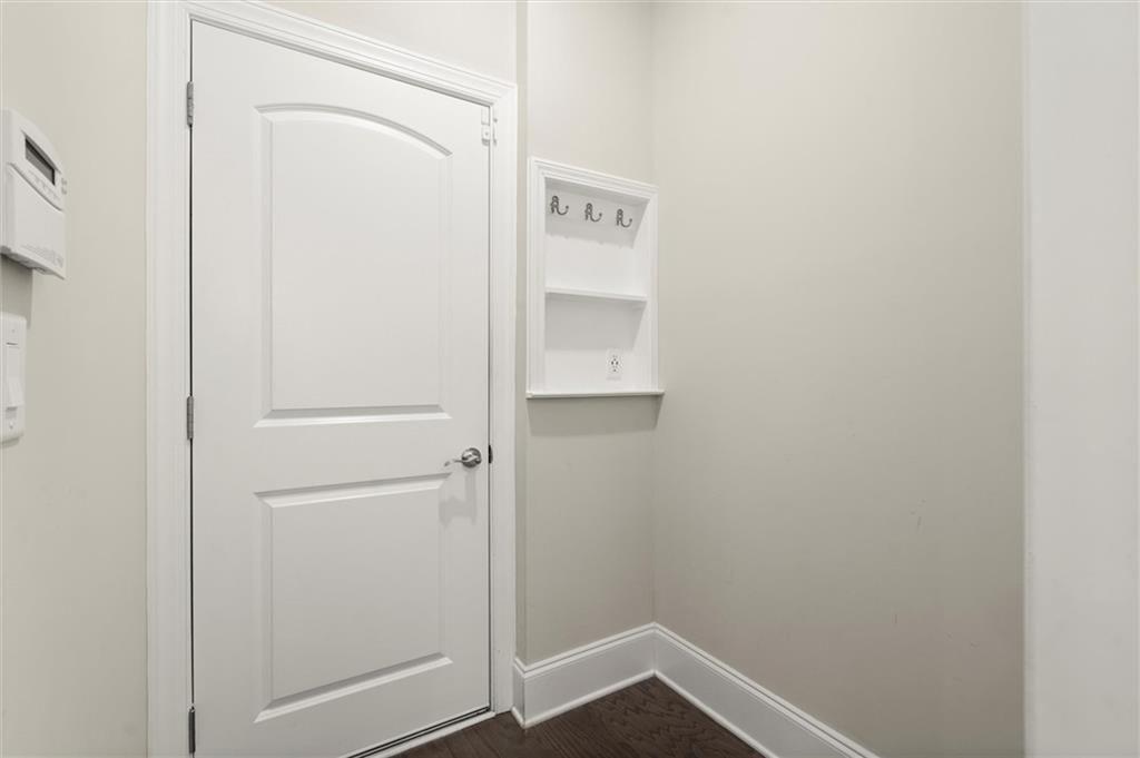 1620 Brook Ivy Drive