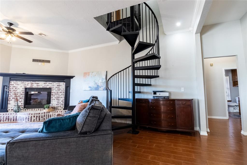 242 N 72nd Street