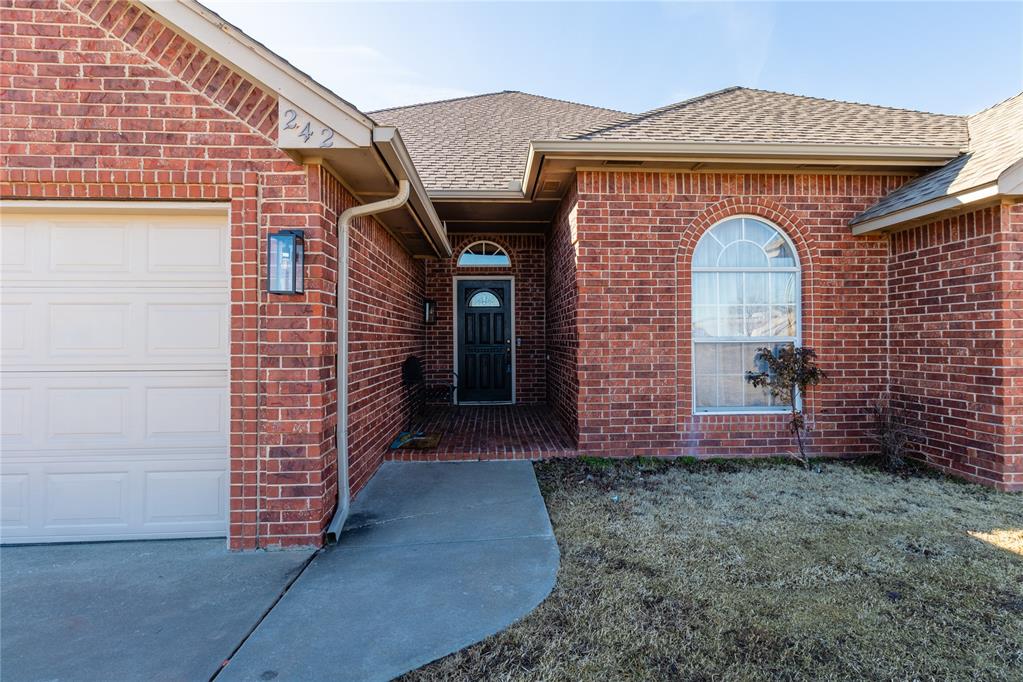 242 N 72nd Street