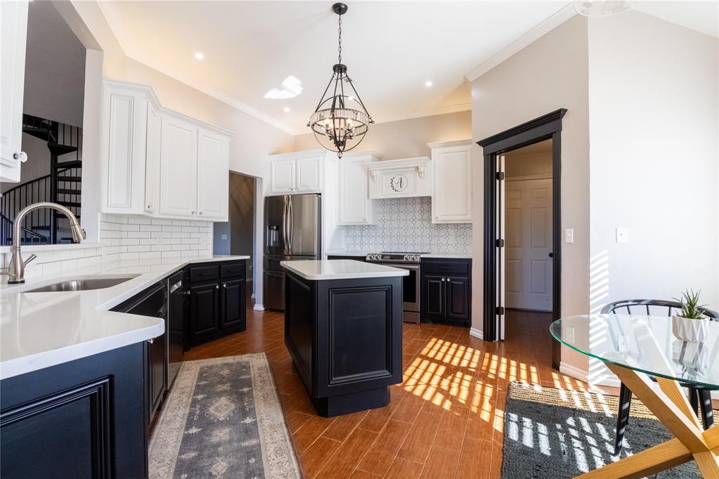 242 N 72nd Street