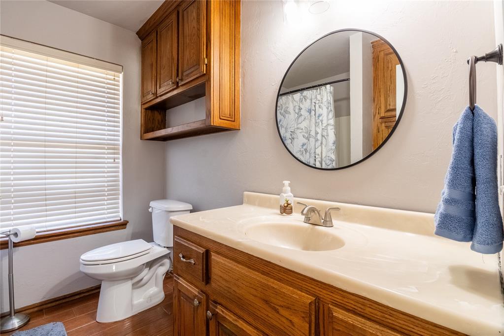 242 N 72nd Street