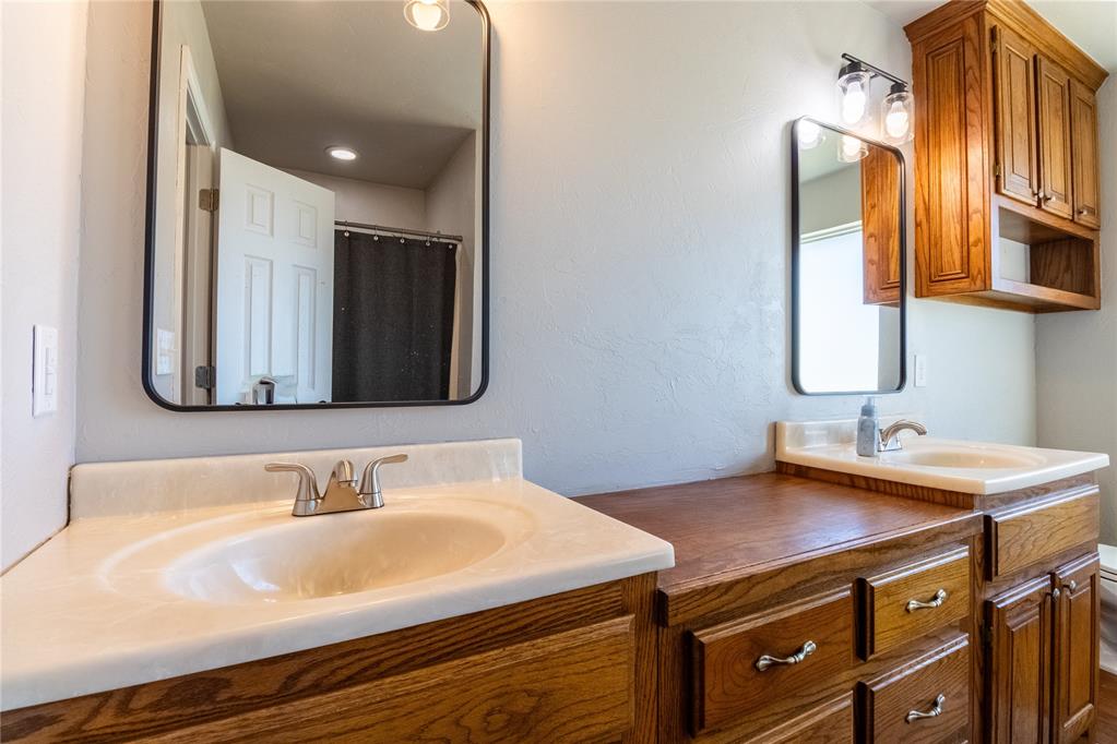 242 N 72nd Street