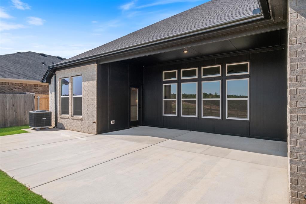 13252 Sawtooth Oak Road