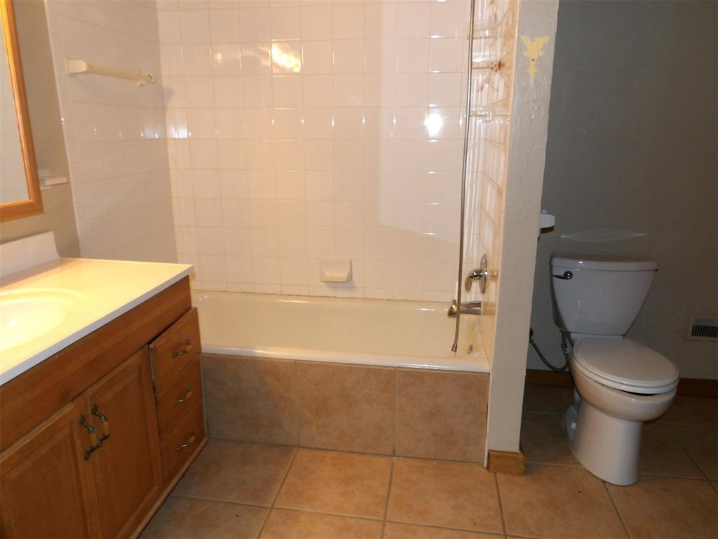 225 NW 1st Street