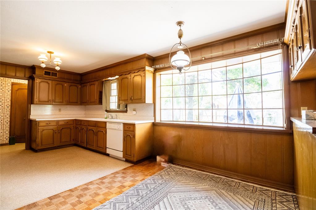 4905 NW 33rd Street