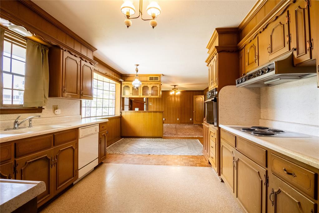 4905 NW 33rd Street
