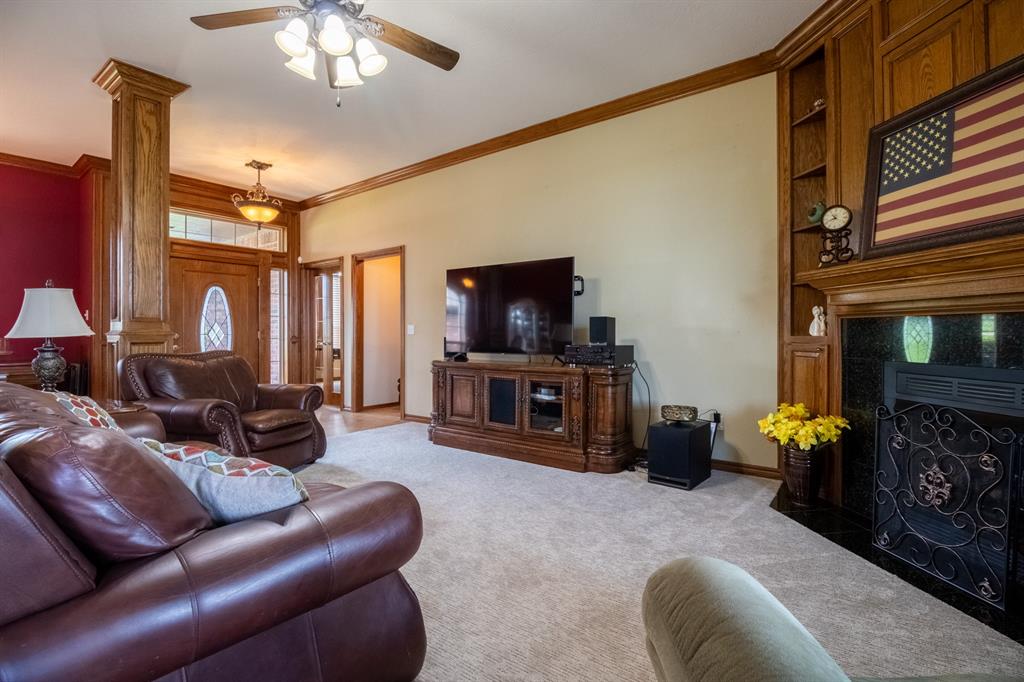 209 Whispering Lakes Drive