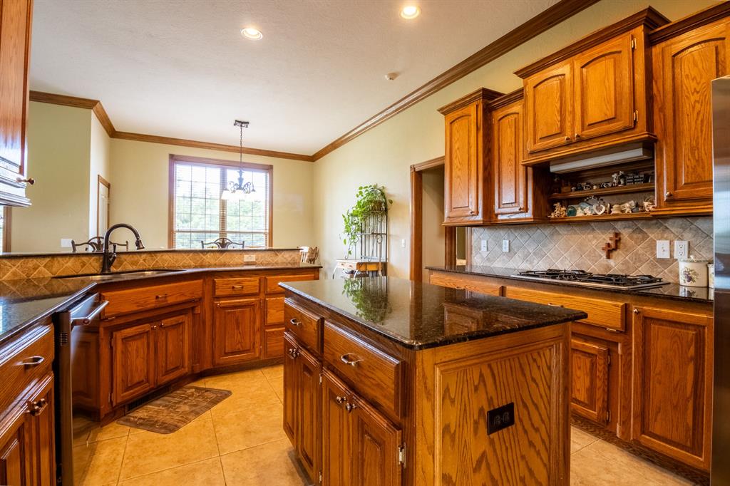209 Whispering Lakes Drive