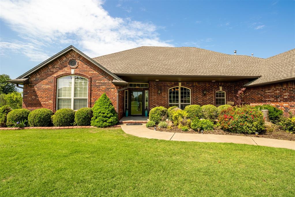 209 Whispering Lakes Drive