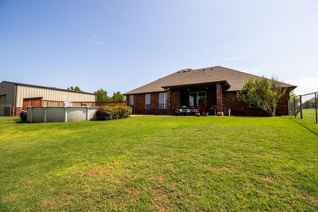 209 Whispering Lakes Drive