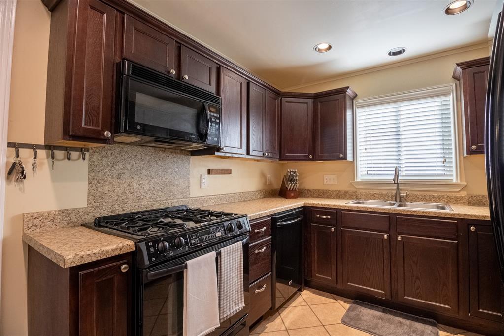 2721 NW 66th Street