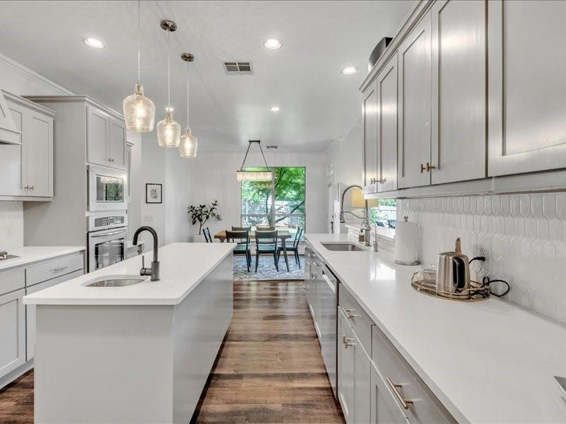 3808 Lockhart Drive