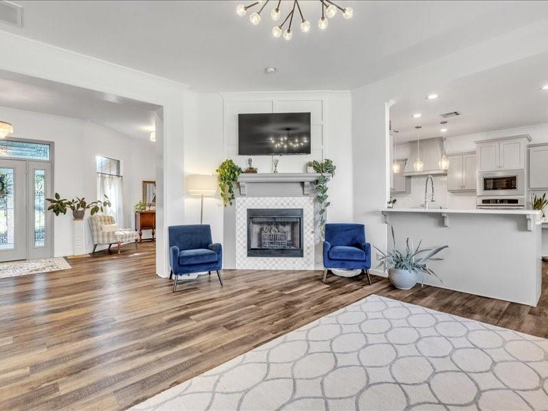 3808 Lockhart Drive