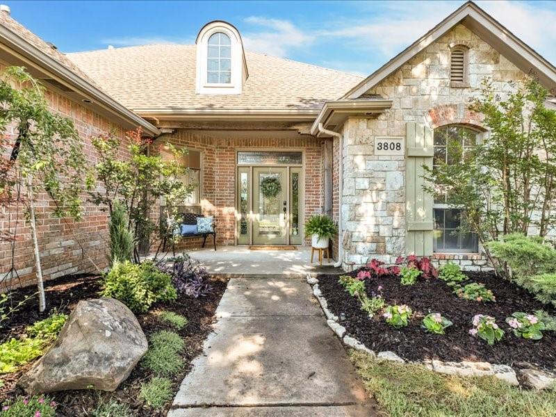 3808 Lockhart Drive