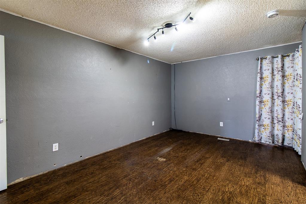 11600 SW 4th Street