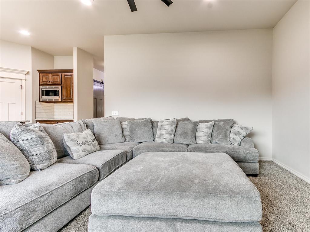 11024 NW 8th Street