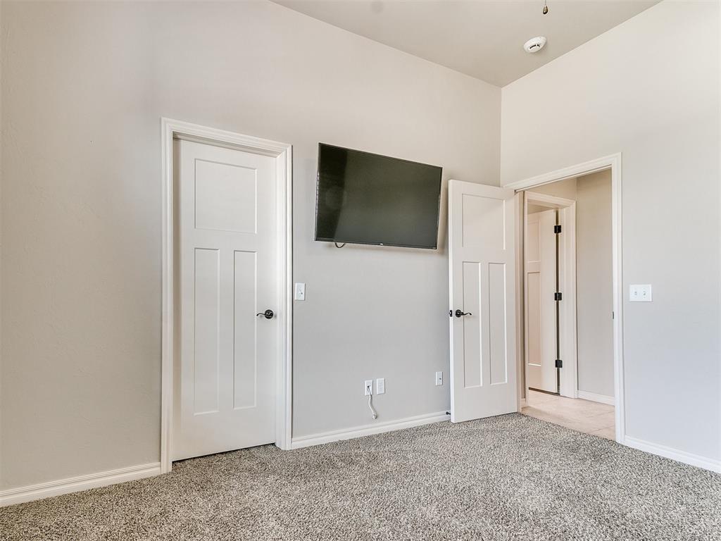 11024 NW 8th Street