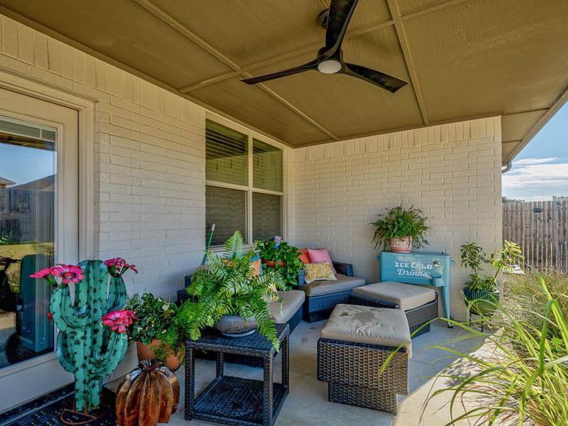 2340 Alta Vista Lane