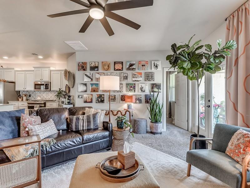 2340 Alta Vista Lane