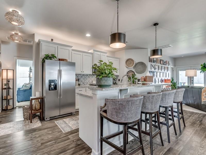 2340 Alta Vista Lane