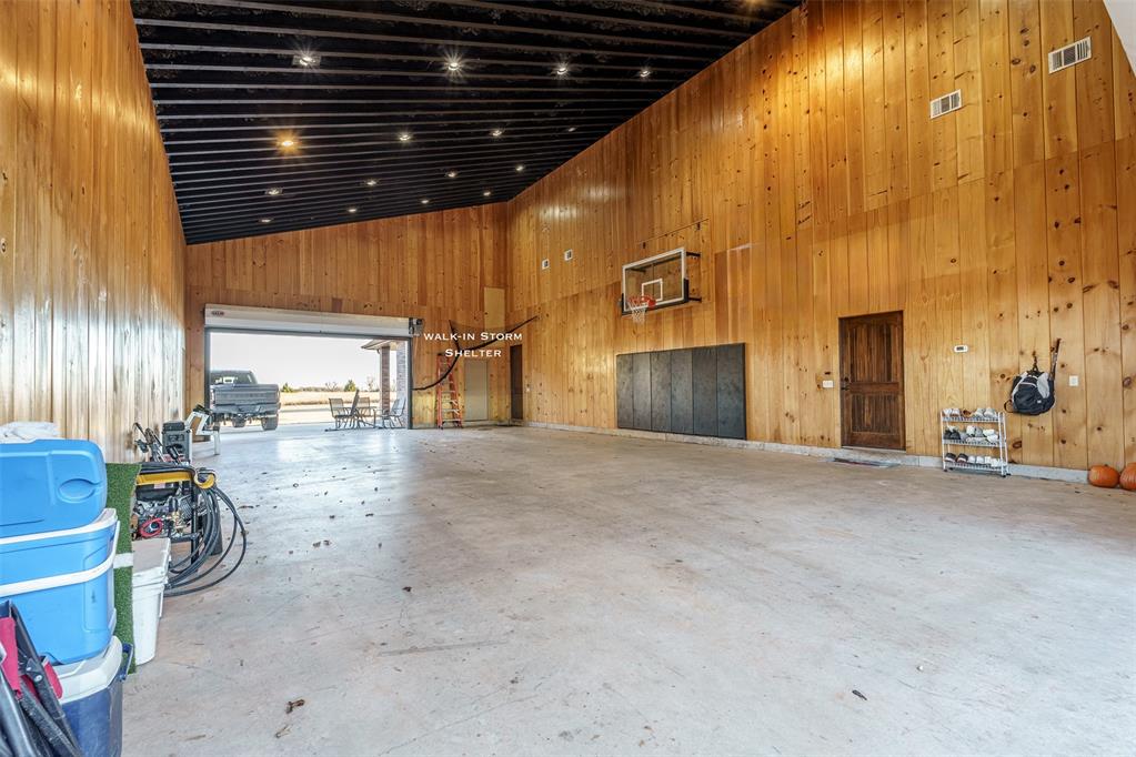 1155 County Street 2923