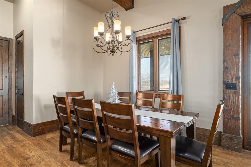 1155 County Street 2923