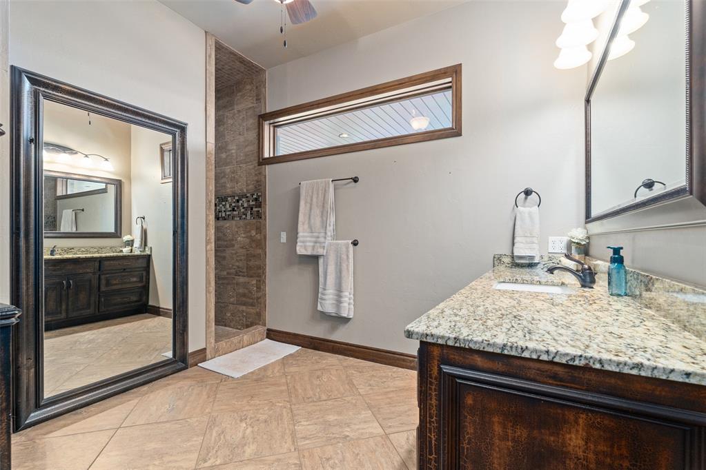 1155 County Street 2923