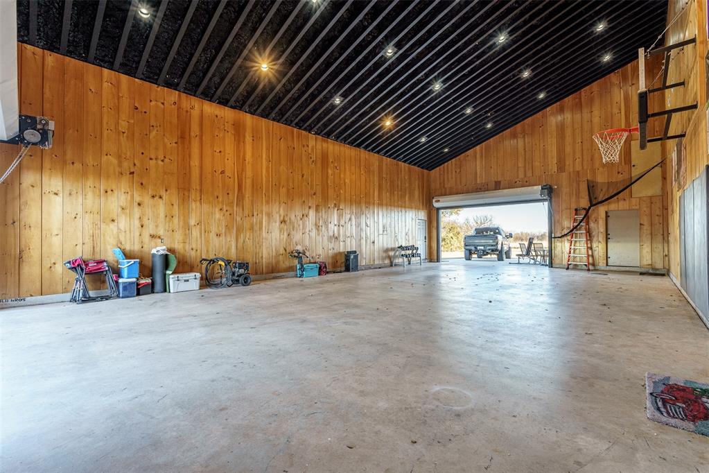 1155 County Street 2923