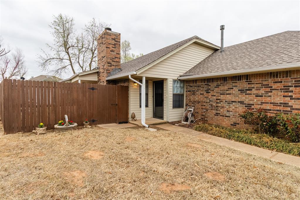 9244 Orange Drive