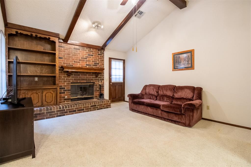 9244 Orange Drive