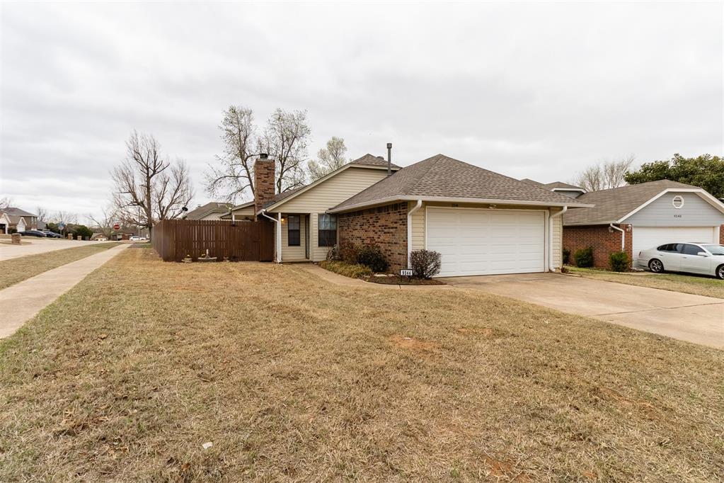 9244 Orange Drive
