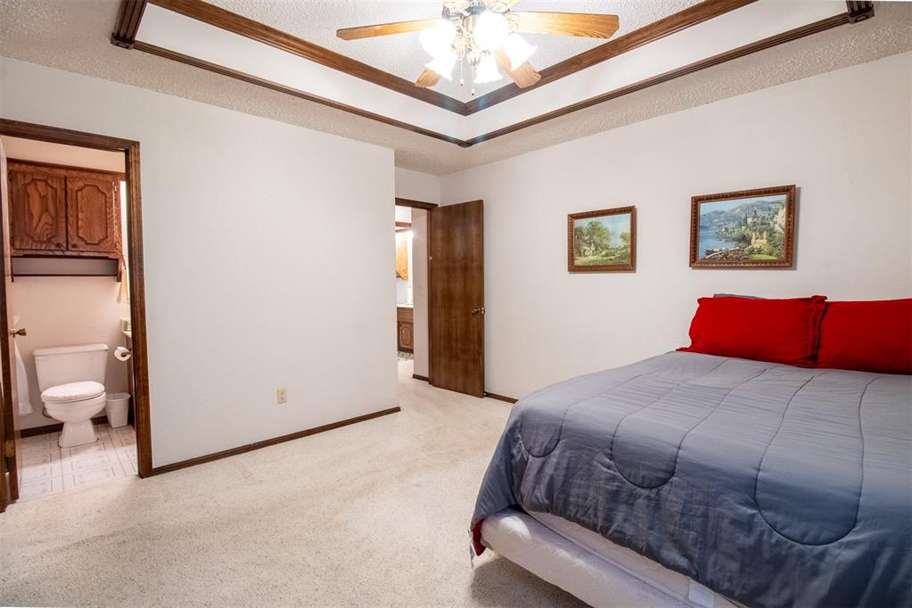 9244 Orange Drive