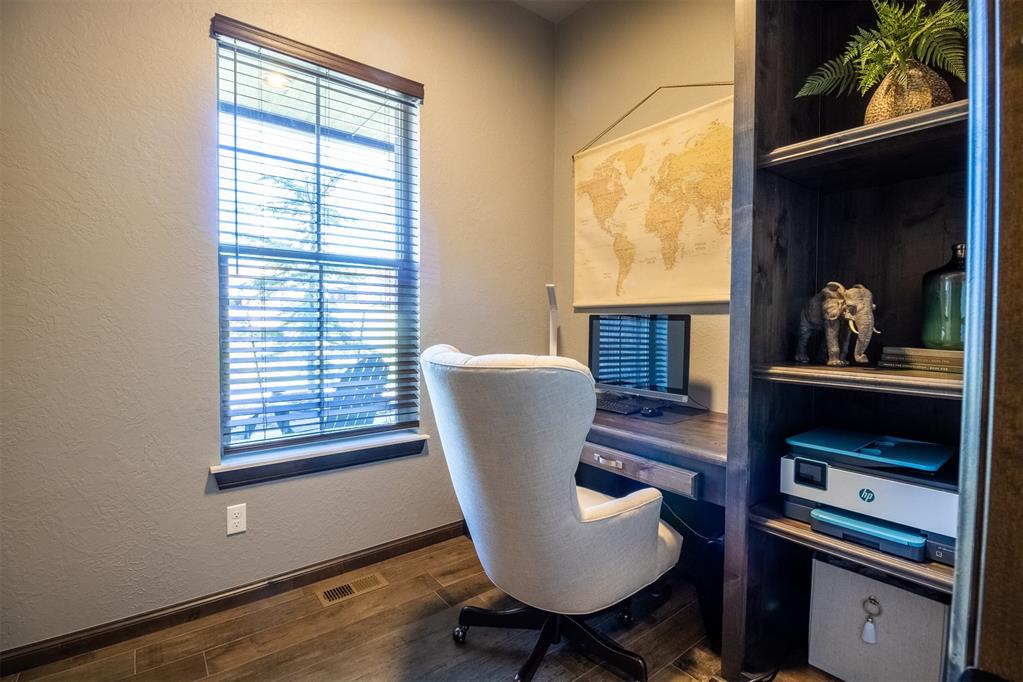 7202 North Shore Drive