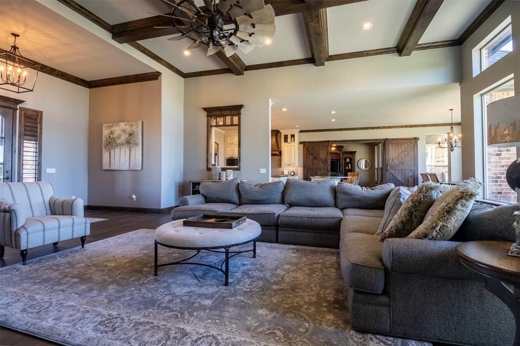 7202 North Shore Drive