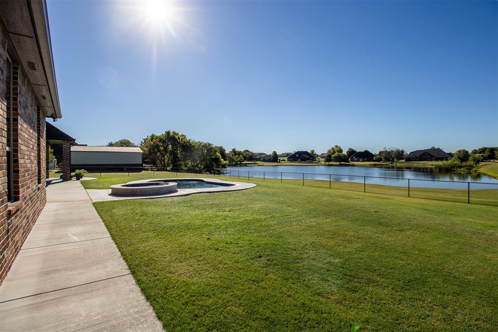 7202 North Shore Drive